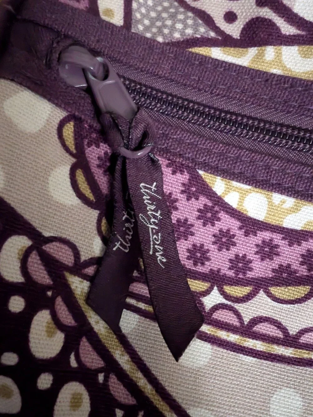 Thirty One: Purple Paisley Makeup Bag